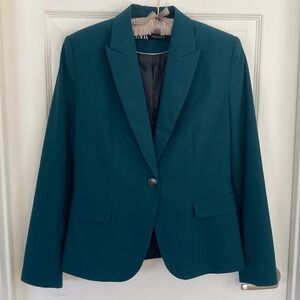 Zara Women’s Blazer Size 6 US